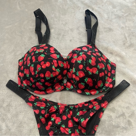 New! Victoria’s Secret strawberry Bombshell Brazilian Bikini SET 4722 - Picture 4 of 10
